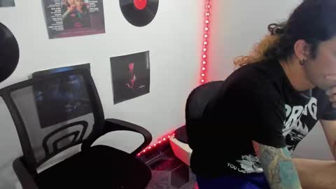 Snapshot of shelby__loveshow chatting on February 11, 2025, 10:48 am shelby__loveshow online show from February 11, 2025, 10:48 am