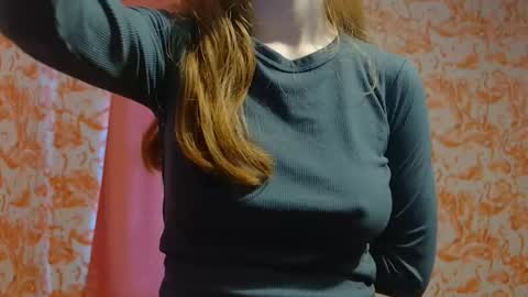 Erika online show from January 3, 2025, 7:07 pm