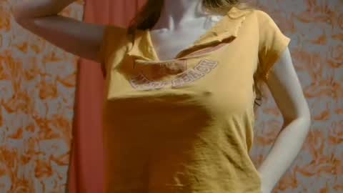 Erika online show from January 16, 2025, 3:23 am