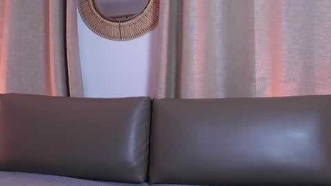  Transmission schedule Monday - Friday 715 am to 200 pm time Colombia  online show from November 25, 2025, 12:38 pm