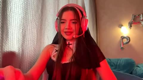 Snapshot of shelliesifuentes chatting on October 4, 2025, 3:15 am Ava online show from October 4, 2025, 3:15 am