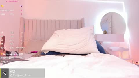 shelynna_azzul online show from October 31, 2025, 8:48 am