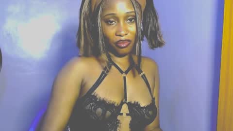 Snapshot of shena_xnomy chatting on June 19, 2026, 7:01 am Favour online show from June 19, 2026, 7:01 am