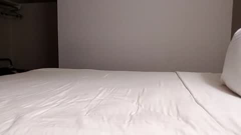 Snapshot of sherbearxrayghost chatting on November 4, 2025, 1:05 am sherbearxrayghost online show from November 4, 2025, 1:05 am