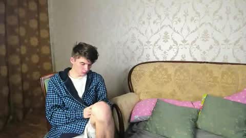 Max online show from October 3, 2025, 8:28 pm