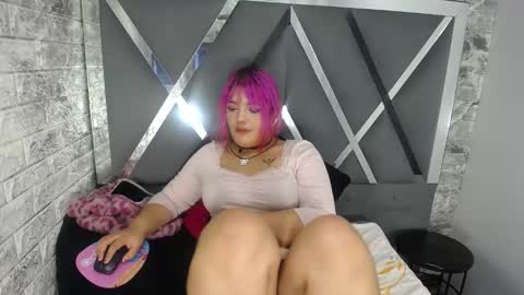 Snapshot of sherry_boomm chatting on May 16, 2026, 9:35 pm sherry_boomm online show from May 16, 2026, 9:35 pm