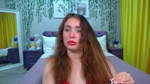 Sherry online show from October 8, 2025, 7:17 am