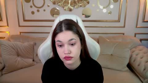 Snapshot of sheryl_elegance chatting on January 6, 2025, 11:51 am Sheryl online show from January 6, 2025, 11:51 am