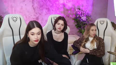 Snapshot of sheryl_elegance chatting on January 14, 2025, 11:42 am Sheryl online show from January 14, 2025, 11:42 am