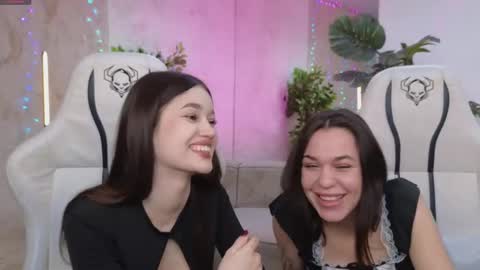 Snapshot of sheryl_elegance chatting on January 24, 2025, 2:30 pm Sheryl online show from January 24, 2025, 2:30 pm