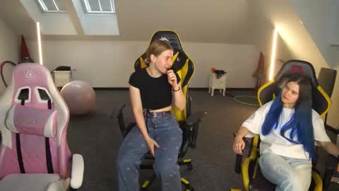 Snapshot of sheryl_elegance chatting on September 8, 2025, 3:11 pm Sheryl online show from September 8, 2025, 3:11 pm