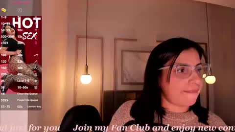 Snapshot of sheyla_hills_ chatting on June 17, 2026, 3:57 pm Sheyla online show from June 17, 2026, 3:57 pm