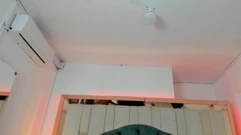 Sheyla Bakerr  online show from February 19, 2025, 10:45 am