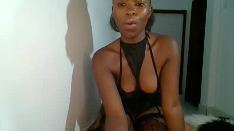 shi assy online show from October 25, 2025, 6:02 pm