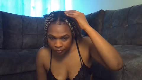 Snapshot of shiksmson chatting on November 28, 2025, 11:02 am shiksmson online show from November 28, 2025, 11:02 am