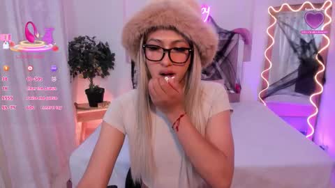 shinedark_tay online show from October 17, 2025, 2:59 am