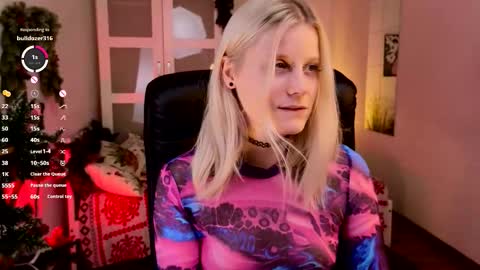 help me reach my first 25 thumbs up online show from January 11, 2026, 11:21 pm