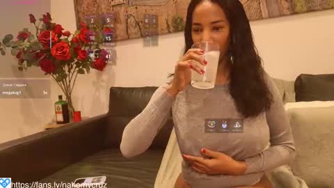 shinyplace online show from February 15, 2026, 6:37 pm