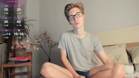 Snapshot of shirizo chatting on December 18, 2024, 8:53 am Matthew online show from December 18, 2024, 8:53 am