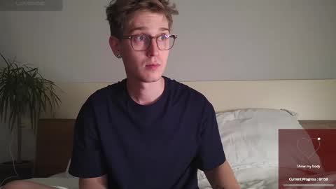 Snapshot of shirizo chatting on November 7, 2025, 6:30 pm Matthew online show from November 7, 2025, 6:30 pm