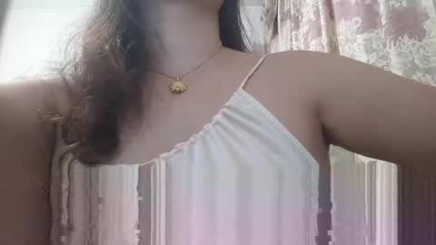 Shirleyni online show from September 19, 2025, 3:45 pm