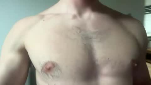 Snapshot of shirtlesshunk15 chatting on July 10, 2026, 1:43 am shirtlesshunk15 online show from July 10, 2026, 1:43 am