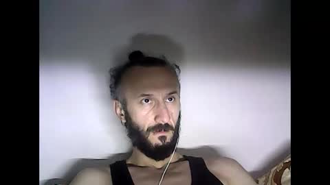 Snapshot of shooter_coool chatting on February 2, 2025, 5:37 pm shooter_coool online show from February 2, 2025, 5:37 pm
