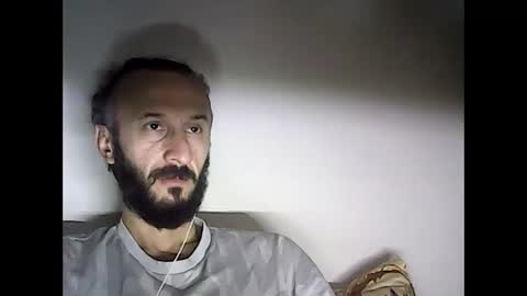 Snapshot of shooter_coool chatting on February 3, 2025, 9:50 pm shooter_coool online show from February 3, 2025, 9:50 pm