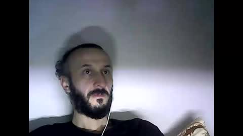 Snapshot of shooter_coool chatting on February 4, 2025, 8:28 pm shooter_coool online show from February 4, 2025, 8:28 pm