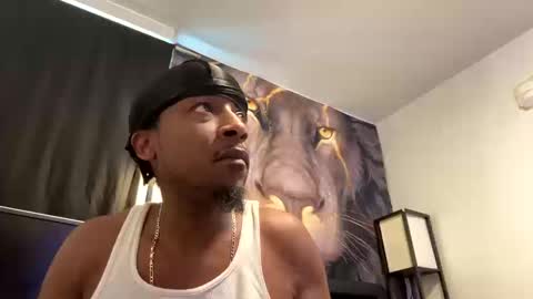 Short dog online show from October 19, 2025, 2:40 pm