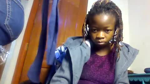 Snapshot of shortnswee254 chatting on March 24, 2026, 12:10 pm shortnswee254 online show from March 24, 2026, 12:10 pm