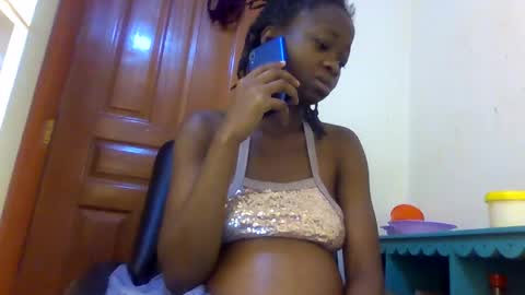 Snapshot of shortnswee254 chatting on March 27, 2026, 8:26 am shortnswee254 online show from March 27, 2026, 8:26 am
