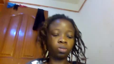 Snapshot of shortnswee254 chatting on March 30, 2026, 6:53 pm shortnswee254 online show from March 30, 2026, 6:53 pm