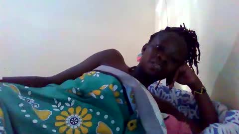 Snapshot of shortnswee254 chatting on May 26, 2026, 4:19 am shortnswee254 online show from May 26, 2026, 4:19 am
