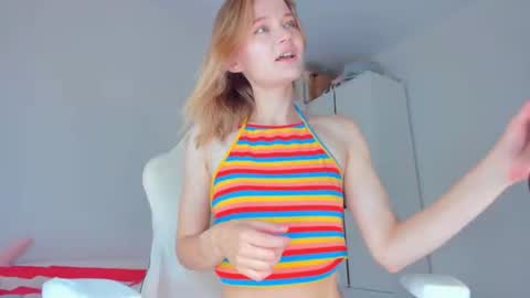 jennywoody online show from June 24, 2026, 3:05 am