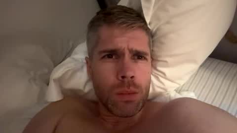 Snapshot of shreddylong chatting on November 18, 2025, 4:50 am shreddylong online show from November 18, 2025, 4:50 am