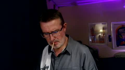 shrewtamer online show from May 21, 2026, 2:51 am
