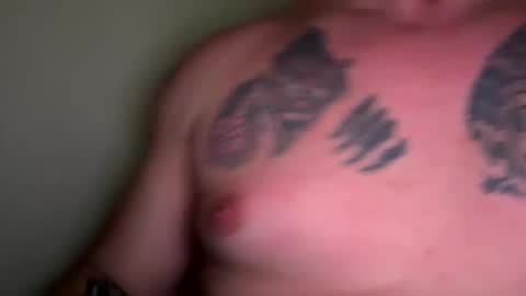 Snapshot of shubby420 chatting on March 7, 2025, 1:40 pm YeahBoi420 online show from March 7, 2025, 1:40 pm