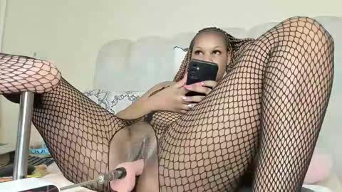 EVA online show from May 27, 2026, 1:57 am
