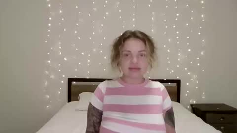 shuhot online show from January 16, 2026, 1:53 am