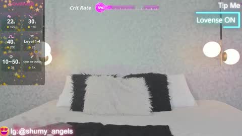 ZUMY ANGELS online show from October 9, 2025, 4:54 am