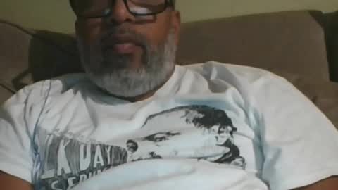 Snapshot of shy333 chatting on October 28, 2025, 6:06 am SHY333 online show from October 28, 2025, 6:06 am