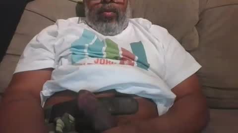 SHY333 online show from May 17, 2026, 4:54 am