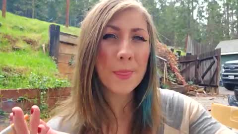 Snapshot of shy_college_girl chatting on February 11, 2026, 7:08 pm Aurora Wolfe Shy College Girl Top 16 of all OF Creators online show from February 11, 2026, 7:08 pm