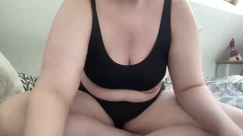 Snapshot of shybaby909 chatting on March 15, 2026, 11:05 am shybaby909 online show from March 15, 2026, 11:05 am