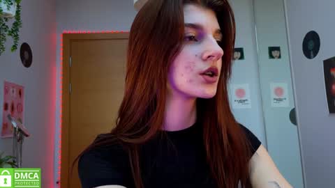 Snapshot of shybella_girl chatting on January 24, 2025, 7:08 am Bella online show from January 24, 2025, 7:08 am