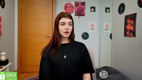 Snapshot of shybella_girl chatting on February 20, 2025, 11:31 am Bella online show from February 20, 2025, 11:31 am