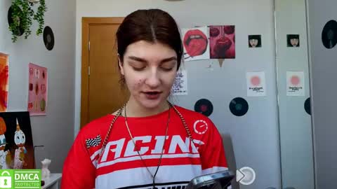 Snapshot of shybella_girl chatting on February 25, 2025, 8:47 am Bella online show from February 25, 2025, 8:47 am