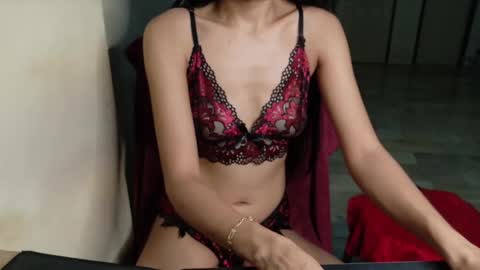 LYN online show from September 14, 2025, 1:38 am