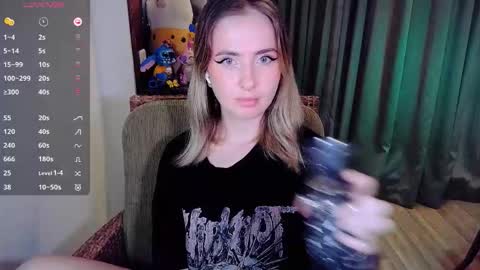 Effie online show from October 11, 2025, 6:23 am